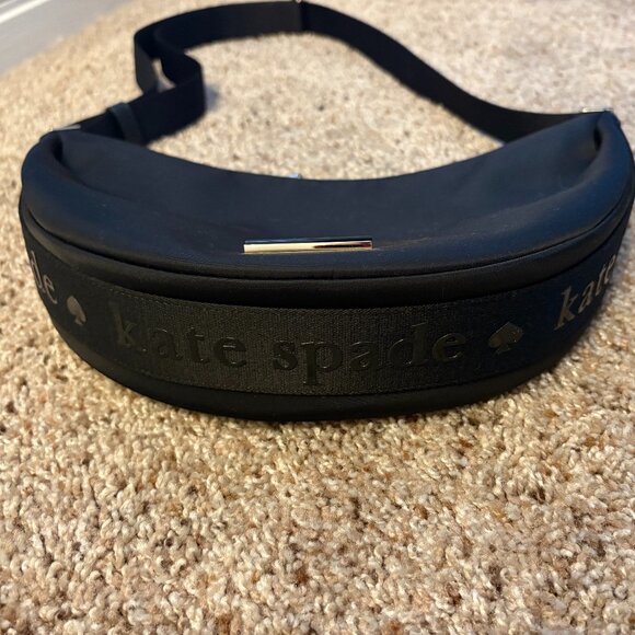 Kate Spade Carter Nylon Medium Sling Bag in Black - Picture 2 of 4